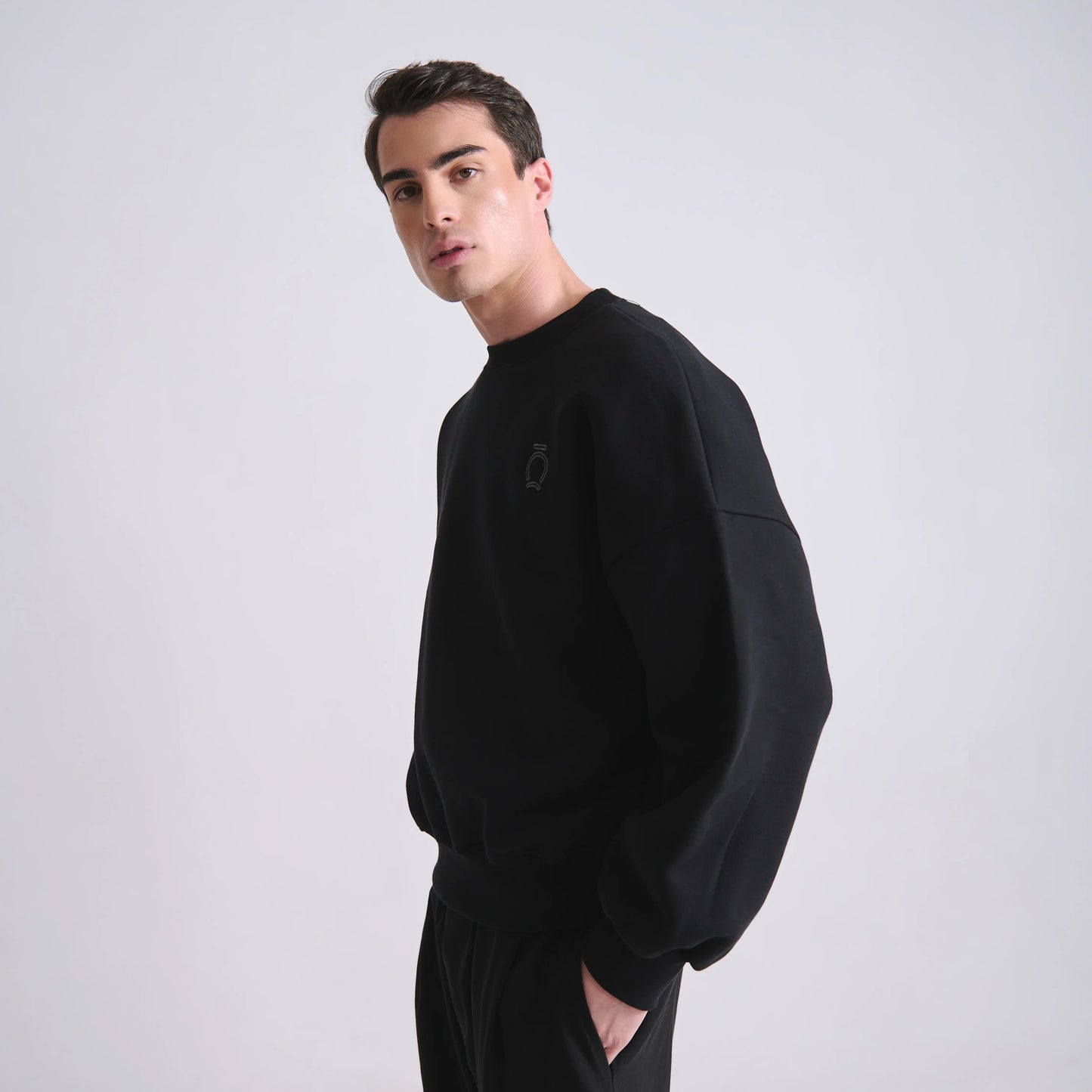 Crewneck  Black