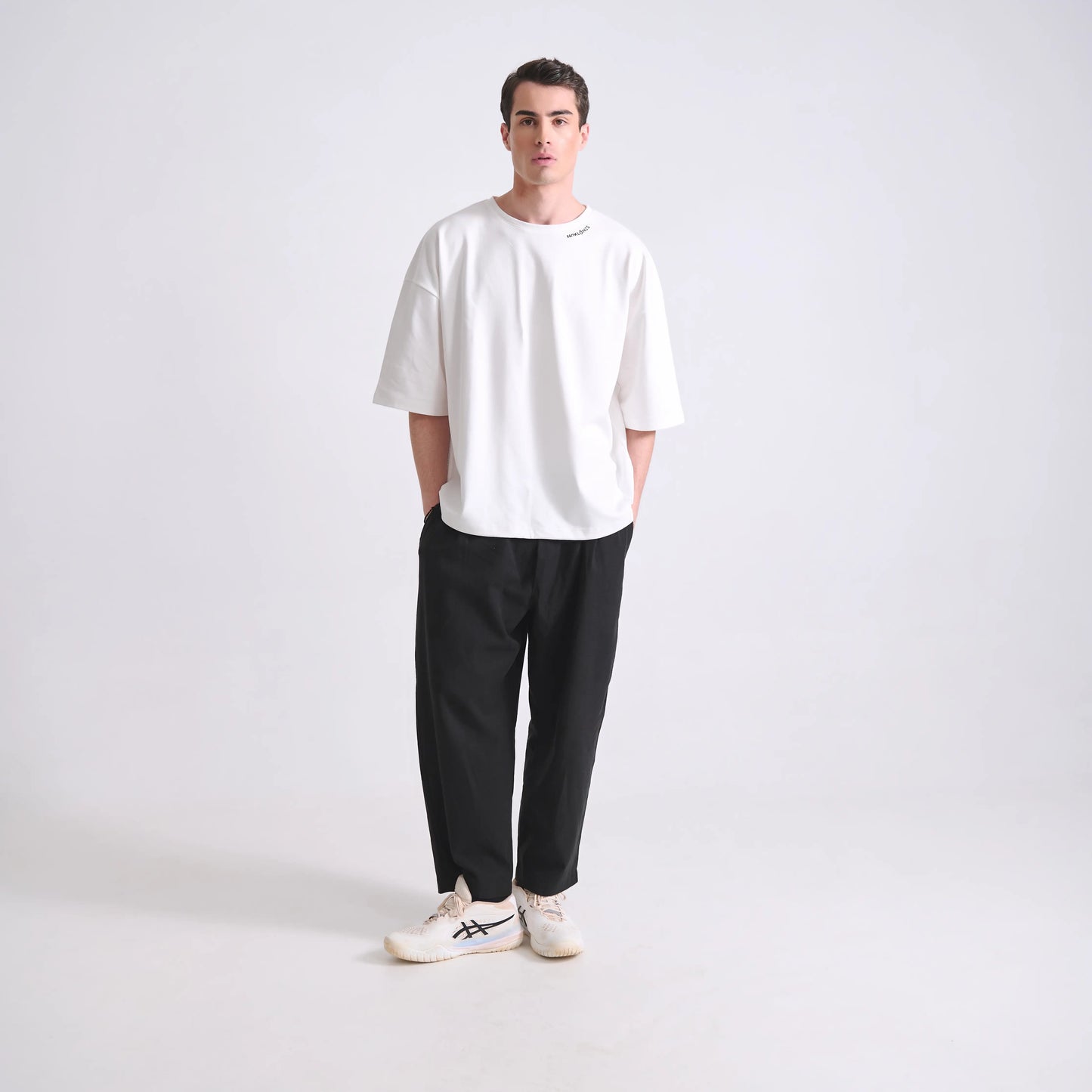 Heavy T-Shirt Be The Story